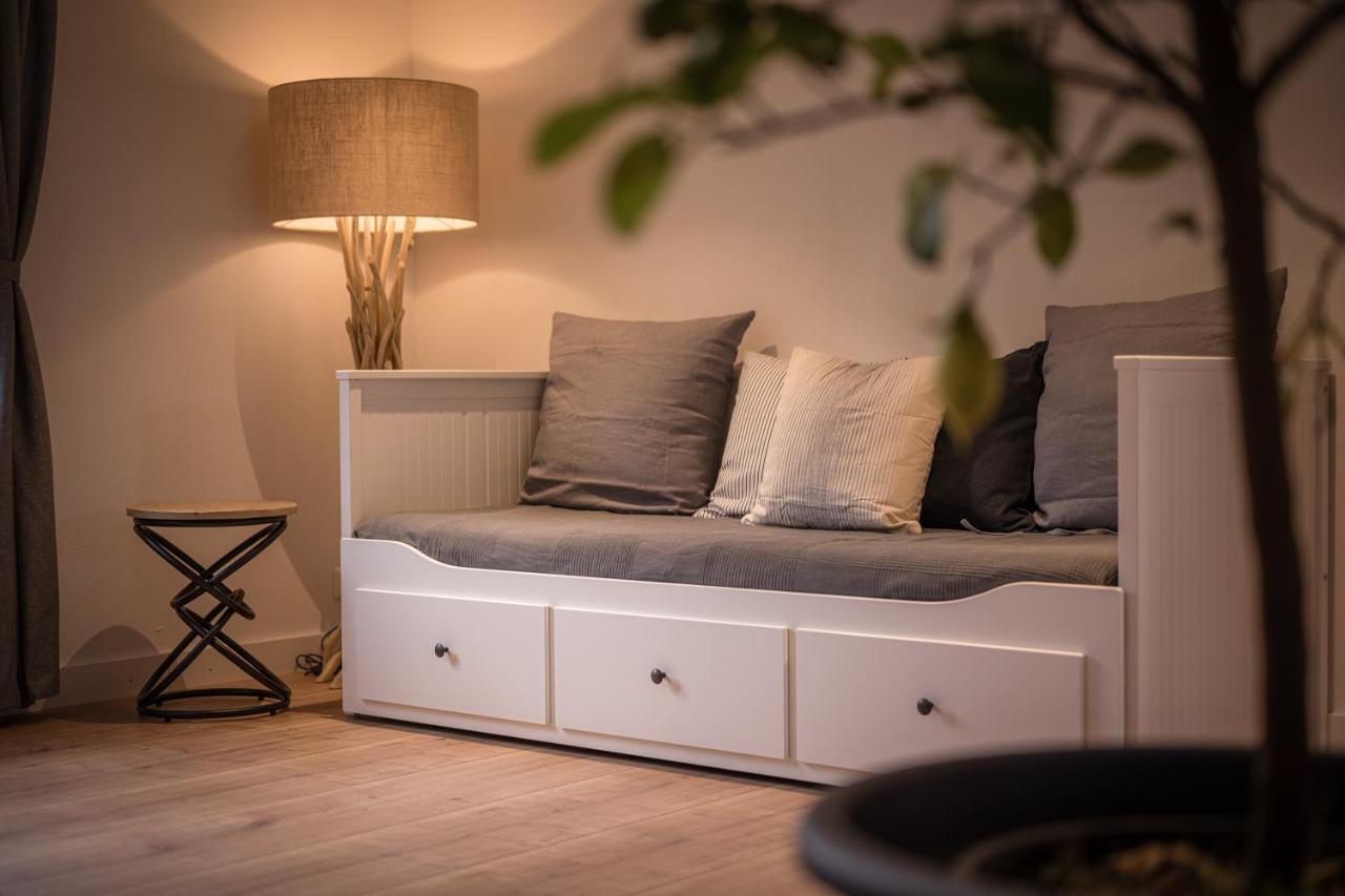 2 Bedroom Mountain View Apartment Интерлакен Экстерьер фото